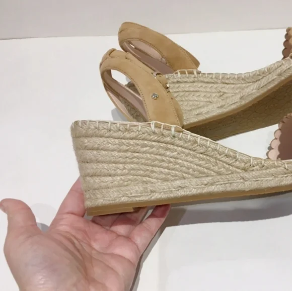 Kate Spade NWOT Size 8.5 Tan Women's Sandals - Picture 6 of 7